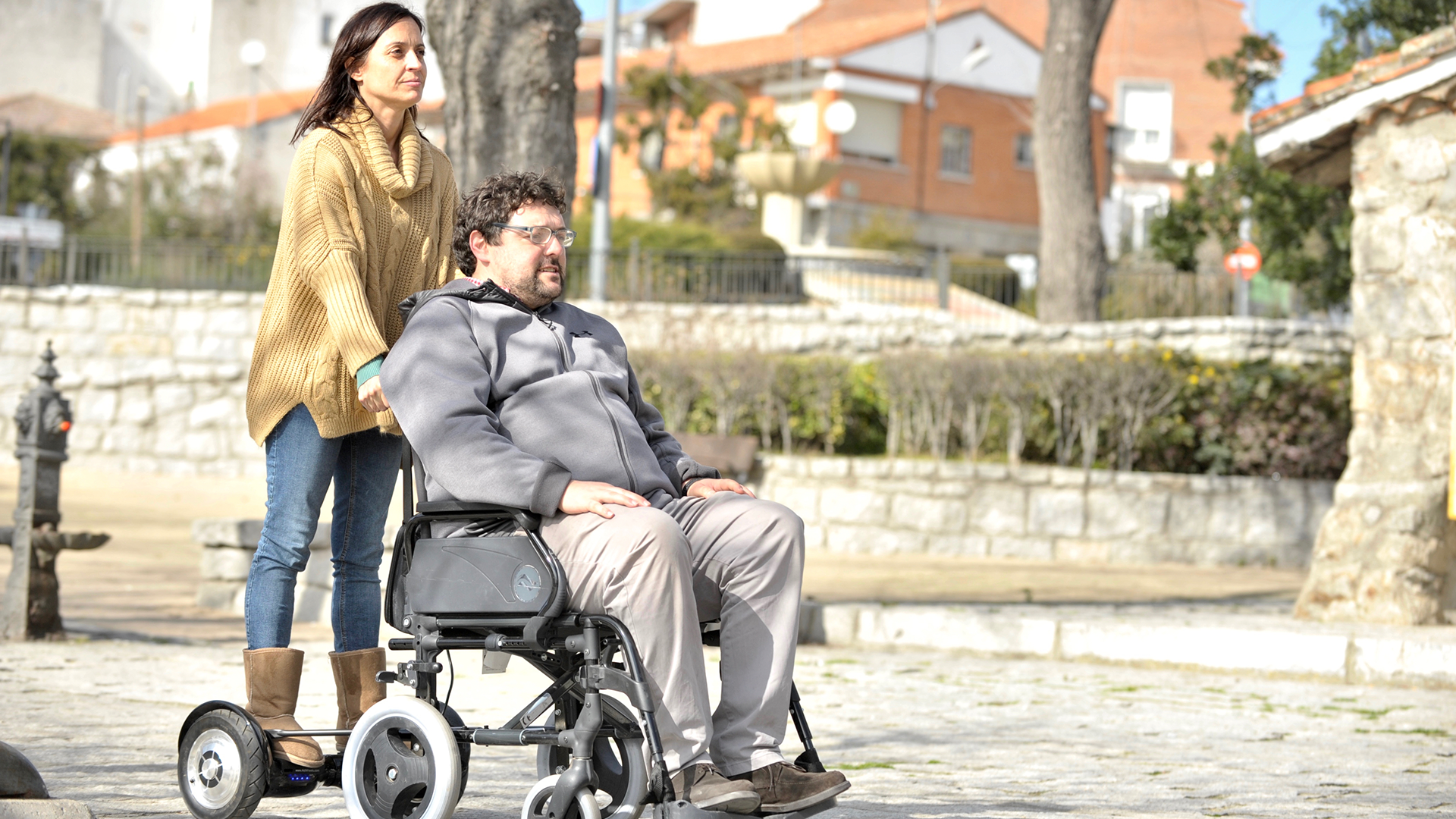 ¡Únete a la revolución de la movilidad con Mooevo!