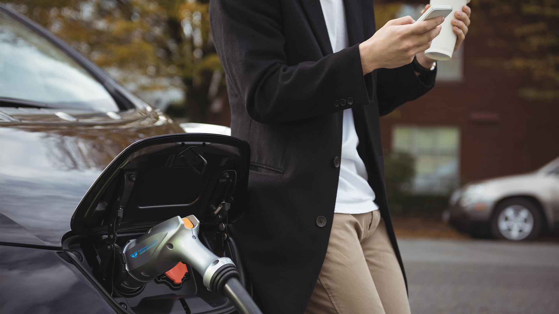 Los coches eléctricos revolucionan el mundo automovilístico